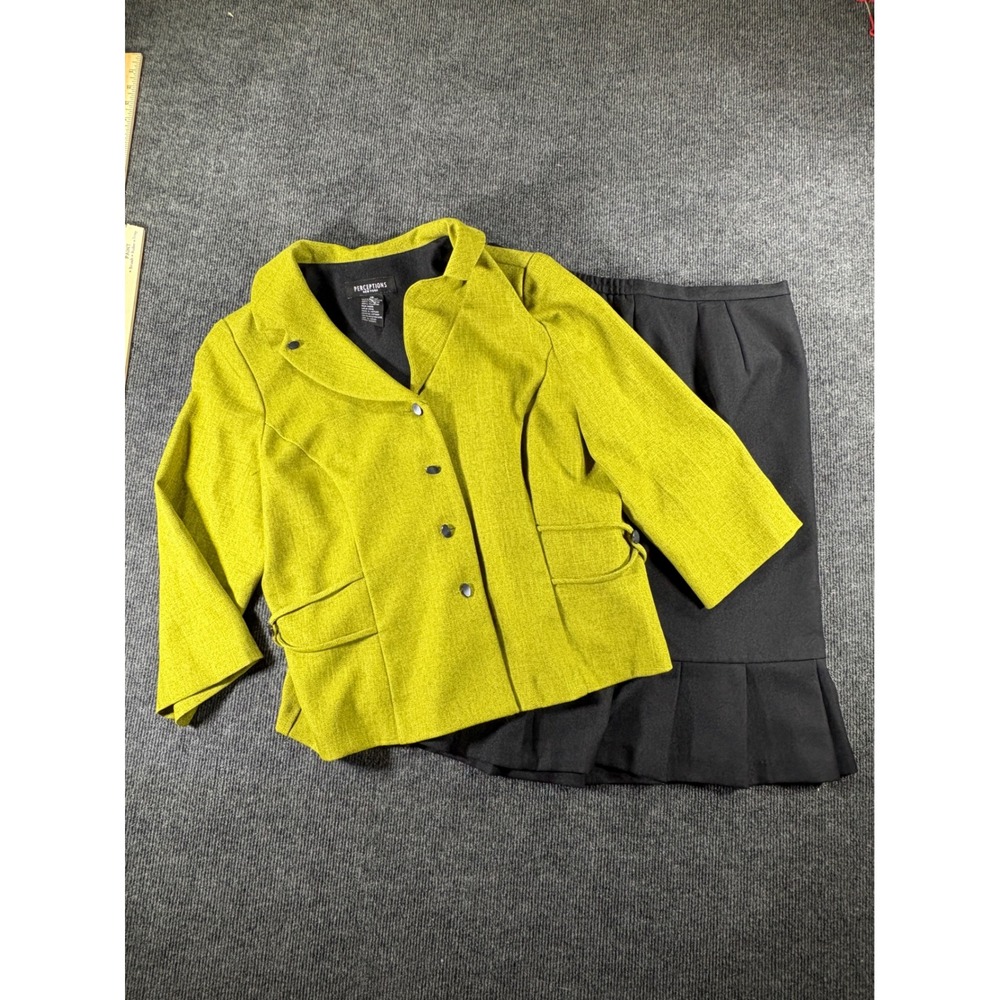 Perceptions New York Women 16 Skirt Suit Set Chartreuse Green Blazer Black Skirt